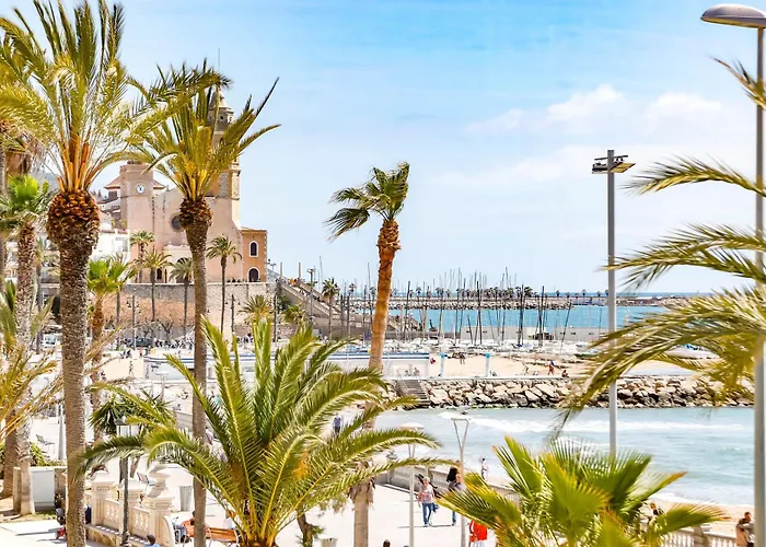 Cozy On The Front Line, Liliane * Sitges