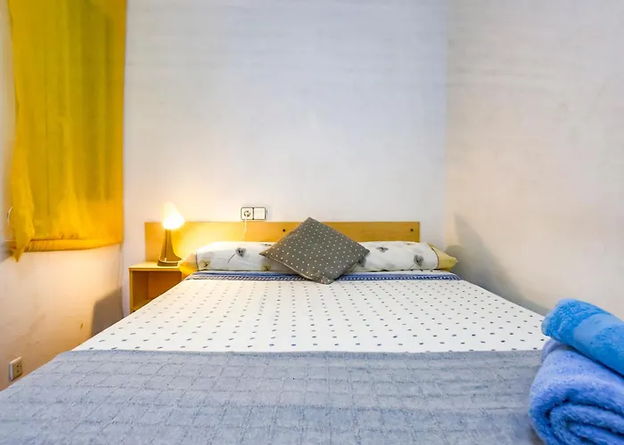 Cozy On The Front Line, Liliane * سيدجيس