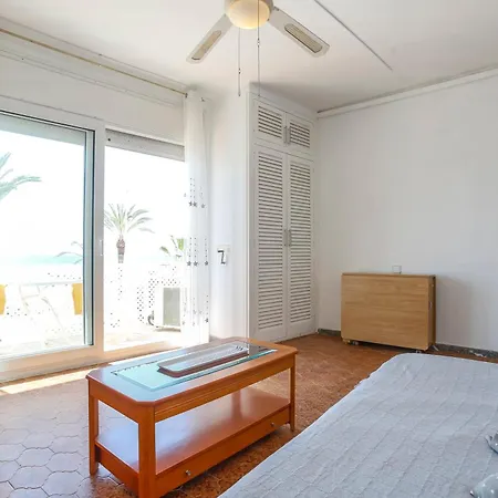 Cozy On The Front Line, Liliane *