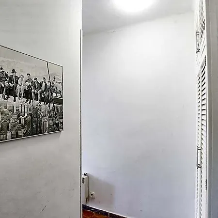 Апартаменты Cozy On The Front Line, Liliane *