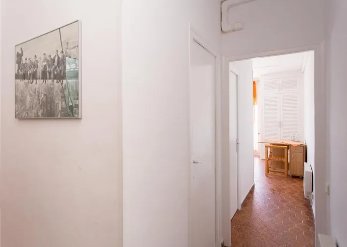 Apartment Cozy On The Front Line, Liliane *